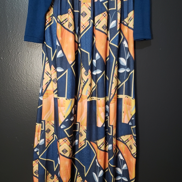 C.O.Z.Y. Vibrant Long Sleeve Maxi Dress with Geometric Pattern Sz Large - Picture 3 of 11